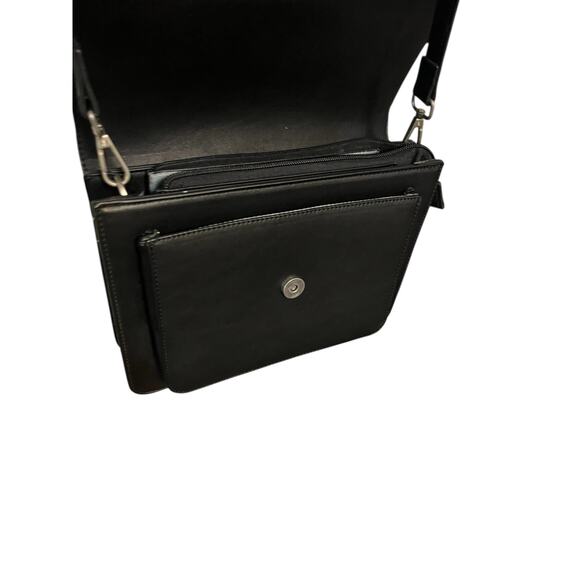 Pixie Mood Zoe Black Crossbody Cruelty Free Bag - Picture 3 of 8